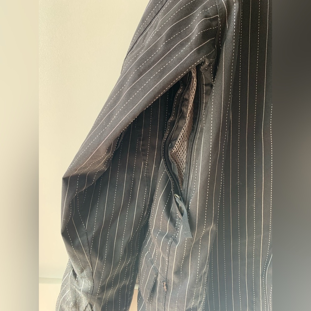 Burton Black Performance Ski Jacket - image 5